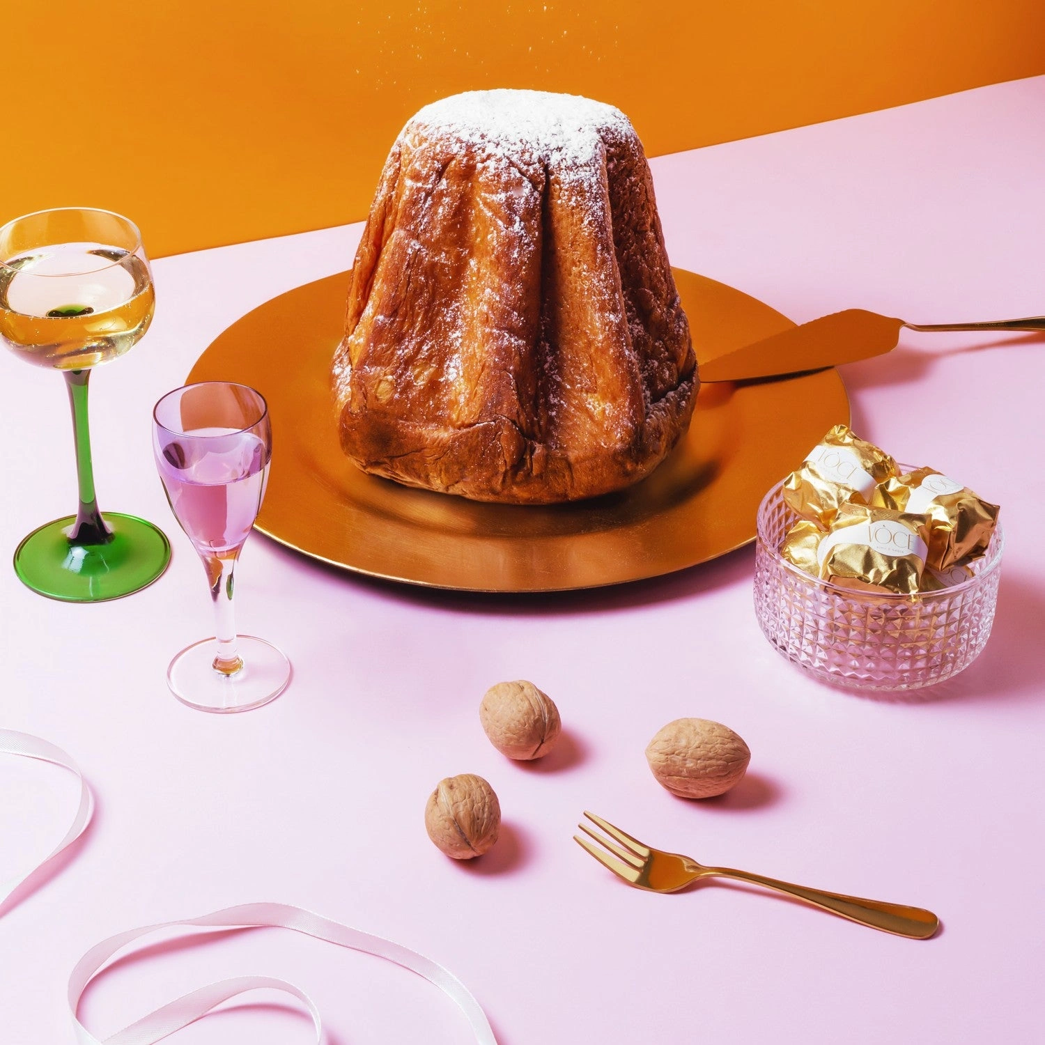 Pandoro Tradizionale - Aimo e Nadia 750 g 1 Pandoro Tradizionale - Aimo e Nadia 750 g 1