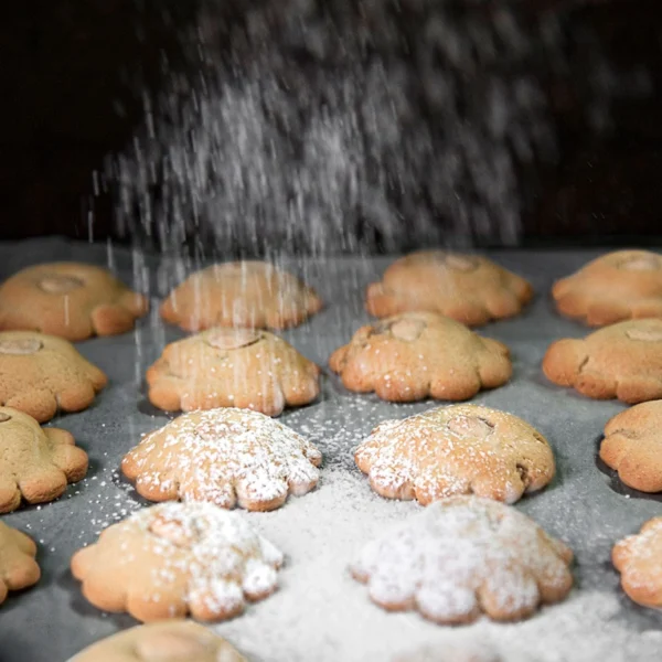 Biscotti Zuccotti con Ripieno di Mandorle - Tumminello 320 g 1